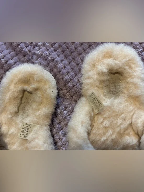 Cozy UGG Ivory Fluff Flip Flop Sandals women size 8 - Picture 5 of 10